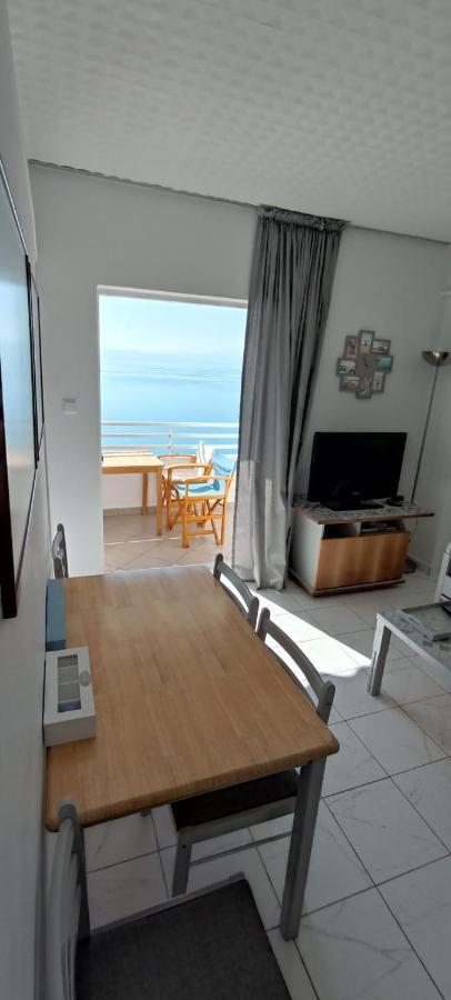 Atlas-Unlimited Sea View Apartment Лоутраки Экстерьер фото